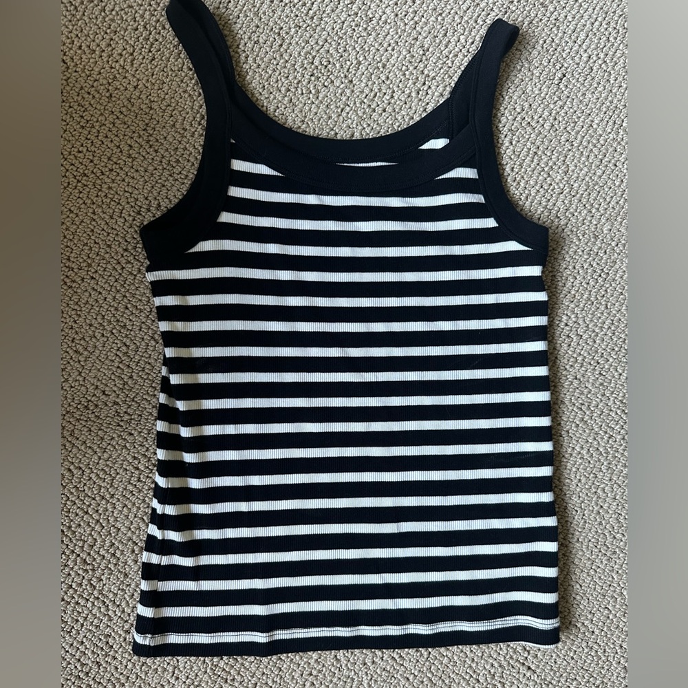 Gap modern tank, black and white striped, size S